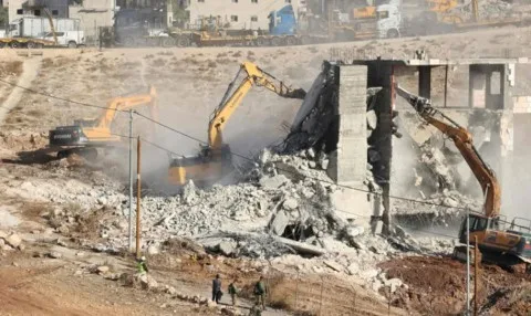 إسرائيل تتلقى من الولايات المتحدة جرافات لتدمير منازل الفلسطينيين