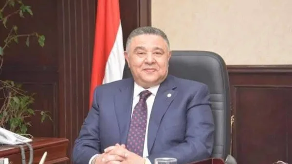 محافظ البحر الأحمر يعلن بدء مشروع الهوية البصرية بالتعاون مع الجامعة الألمانية محافظ البحر الأحمر يعلن بدء مشروع الهوية البصرية بالتعاون مع الجامعة الألمانية