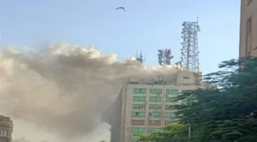 وزير الاتصالات يوضح سبب سرعة انتشار الحريق في مركز رمسيس