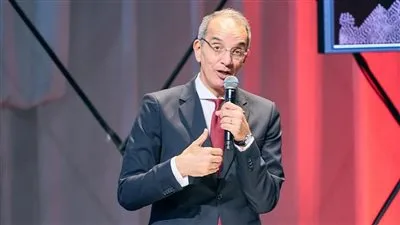 وزير الاتصالات: استرجاع خدمات المكالمات والبيانات وعمليات التحويل المالي والكredit والتautomaten للصرف الآلي وزير الاتصالات: استرجاع خدمات المكالمات والبيانات وعمليات التحويل المالي والكredit والتautomaten للصرف الآلي