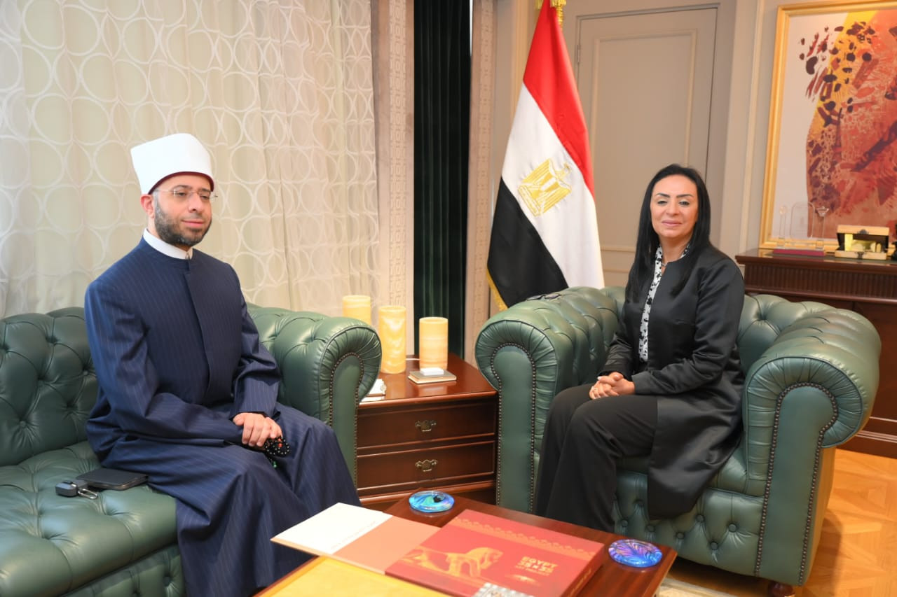 وزيرا الأوقاف والتضامن