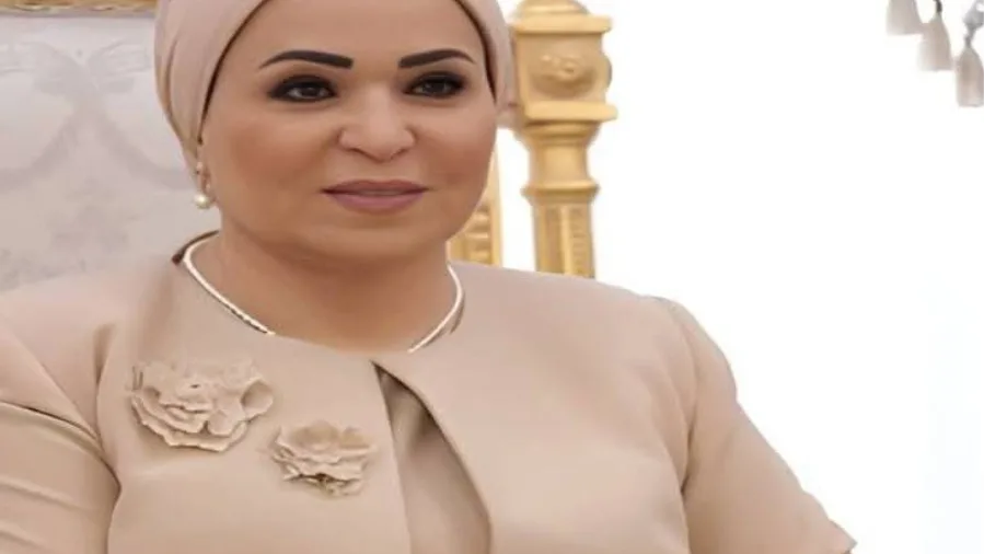 السيدة انتصار السيسي: أجريت اتصالًا هاتفيًا اليوم مع والدة الملازم أول نور امتياز كامل.