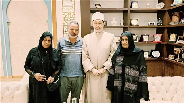 اعتبروه شهيدًا.. إقامة جنازة رمزية للشاب الغريق من السنبلاوين في رأس البر اعتبروه شهيدًا.. إقامة جنازة رمزية للشاب الغريق من السنبلاوين في رأس البر