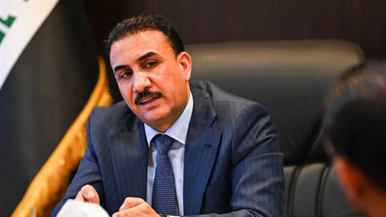 وزير التعليم يوافق على تعيين 357 خريجاً