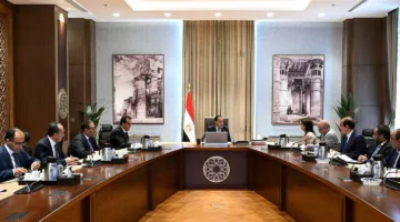 رئيس الوزراء يجتمع بالمدير الإقليمي لمنظمة الصحة العالمية في منطقة الشرق الأوسط