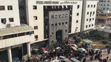 أطباء: نقص الوقود قد يؤدي إلى تحويل أكبر مستشفى في غزة إلى مكان للدفن.