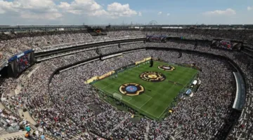 باريس يحقق فوزاً كبيراً على ريال مدريد ويتأهل لنهائي كأس العالم
