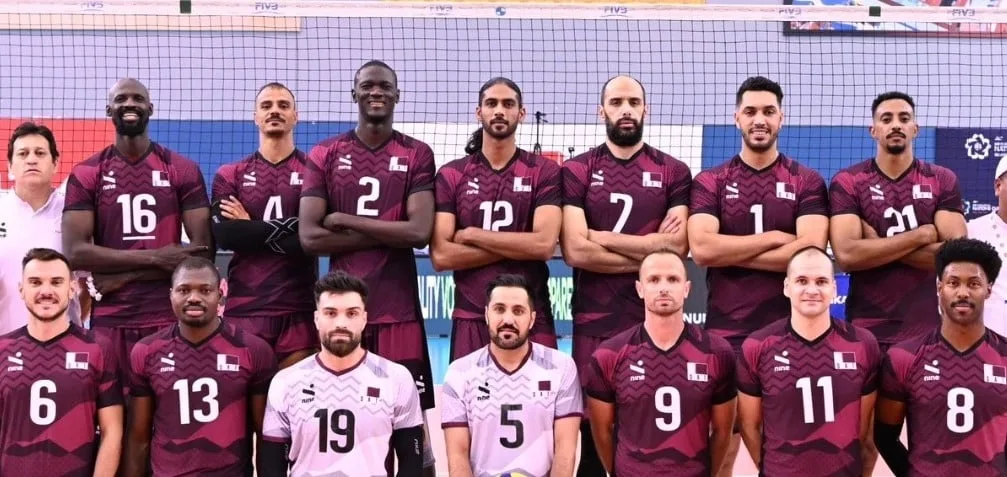 المنتخب القطري للكرة الطائرة يستمر في التحضير لبطولة غرب آسيا في البحرين المنتخب القطري للكرة الطائرة يستمر في التحضير لبطولة غرب آسيا في البحرين