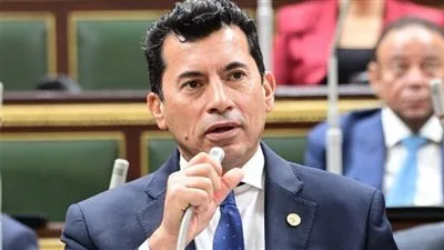 وزير الشباب والرياضة: تغييرات قانون الرياضة تهدف لتعزيز الاستثمار وتحسين شامل للقطاع الرياضي، ولا نتدخل في اختيار رئيس اللجنة الأولمبية. وزير الشباب والرياضة: تغييرات قانون الرياضة تهدف لتعزيز الاستثمار وتحسين شامل للقطاع الرياضي، ولا نتدخل في اختيار رئيس اللجنة الأولمبية.