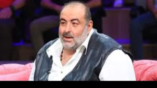 مراد مكرم يعبر عن حزنه لوفاة المخرج سامح عبد العزيز مراد مكرم يعبر عن حزنه لوفاة المخرج سامح عبد العزيز