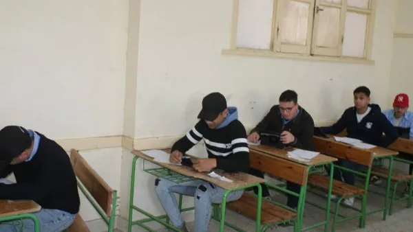 14 مصاباً في سوهاج خلال امتحانات الثانوية العامة: انتظام داخل اللجان وحوادث محزنة خارجها 14 مصاباً في سوهاج خلال امتحانات الثانوية العامة: انتظام داخل اللجان وحوادث محزنة خارجها