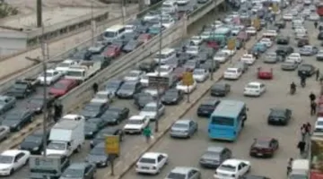 حركة المرور في شوارع وميادين القاهرة والجيزة اليوم: كثافات متغيرة