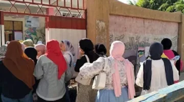 إنهاء امتحانات الثانوية العامة 2025 في مواد الأحياء والرياضيات والإحصاء