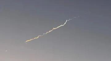 بعد أيام من الهجوم على الحديدة.. الجيش الإسرائيلي يتصدى لصاروخ قادم من اليمن.