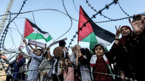فلسطين تطالب مجموعة السبع بالضغط على إسرائيل للإفراج عن أموال المقاصة فلسطين تطالب مجموعة السبع بالضغط على إسرائيل للإفراج عن أموال المقاصة