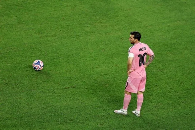 ميسي يحقق إنجازًا قياسيًا جديدًا في الدوري الأمريكي