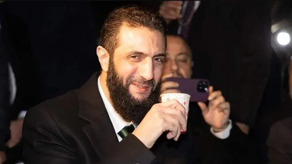 الرئيس السوري أحمد الشعار يقوم بجولة في مناطق دمشق (فيديو) الرئيس السوري أحمد الشعار يقوم بجولة في مناطق دمشق (فيديو)