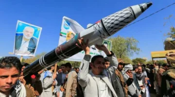 الجيش الإسرائيلي يعلن عن اعتراض صاروخ انطلق من اليمن مما أدى لتفعيل صفارات الإنذار وإعلان حالة الطوارئ.
