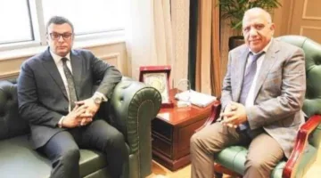 وزيرا الكهرباء والإسكان يناقشان سبل تعزيز التعاون في مجال مشاريع الطاقة المتجددة
