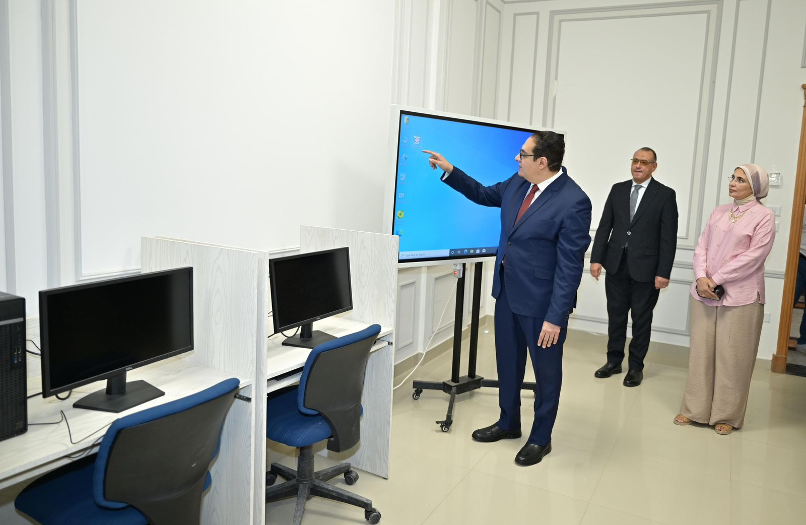 جامعة
