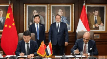 محافظ البنك المركزي المصري يلتقي بنظيره الصيني ويشهد توقيع ثلاث اتفاقيات للتعاون المشترك