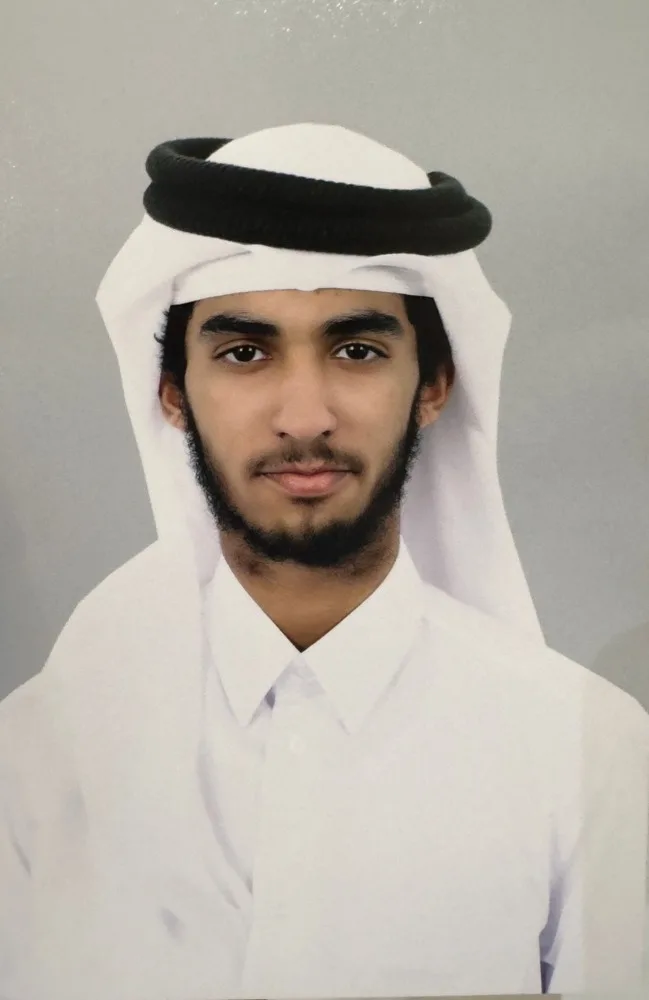 حمد النعيمي الذي حصل على 99.38%: تابعت نتائج ترتيبي أثناء بث المؤتمر الصحفي وأرغب في دراسة الهندسة لخدمة وطني