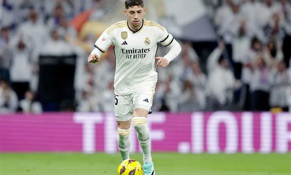 فالفيردي يكتب رسالة مؤثرة لمودريتش وفاسكيز ومشجعي ريال مدريد فالفيردي يكتب رسالة مؤثرة لمودريتش وفاسكيز ومشجعي ريال مدريد