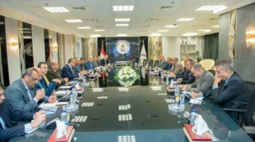 وزير الإنتاج الحربي والكهرباء يتناولان تنسيق احتياجات شركات الكهرباء من المواد والمستلزمات.