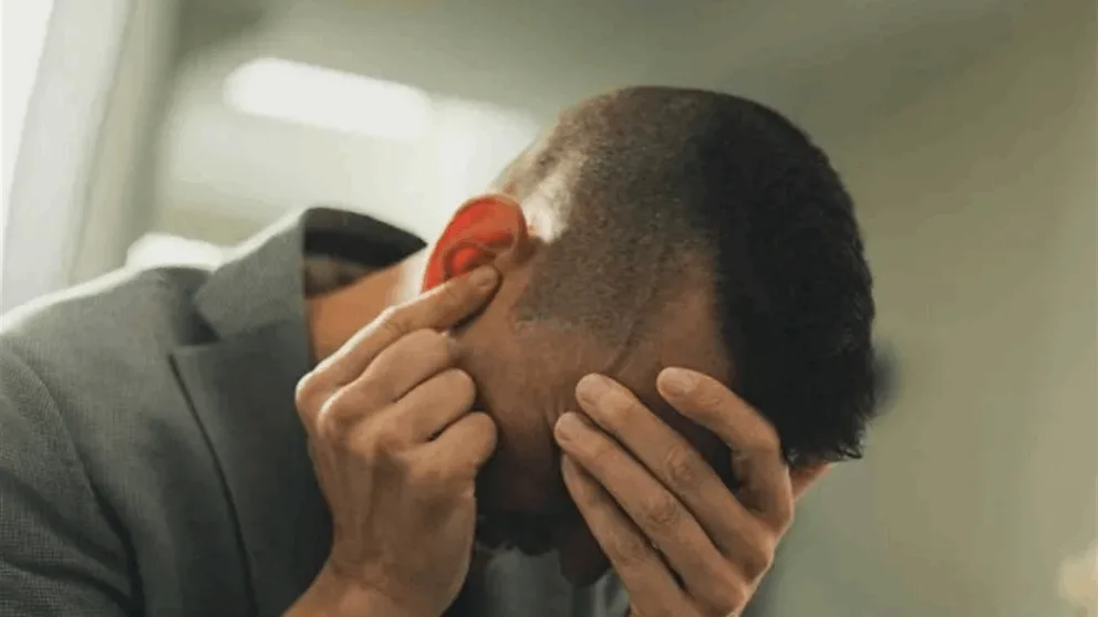 بحث علمي: أدوات السمع تسهم في تقليل الإحساس بالوحدة