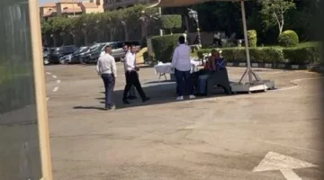 نجوم الفن يبدأون بالتوافد على جنازة سامح عبد العزيز.. روبي تتصدر الحضور (صور)