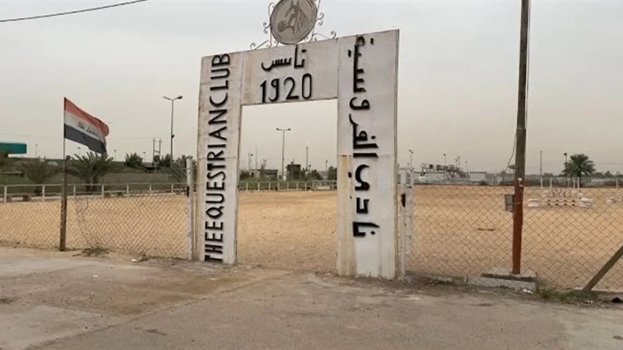 بعد محاولة تزوير في الاستثمار.. السوداني يأمر بتحويل نادي الفروسية إلى مناطق خضراء