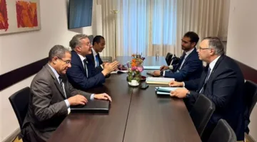 وزير البترول يناقش مع “توتال” فرص توسيع الاستثمارات ودمج الحقول القبرصية مع الشبكة المصرية