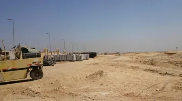 الحكومة تُكَذِّب تصريحات «خلف الحبتور» حول تدخل رئيس الوزراء لرفع أسعار الأراضي