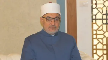 «السلام المزيّف والعلاقات الخادعة».. مفتي الجمهورية ينتقد زيارة الأئمة الأوروبيين للكيان الإسرائيلي.