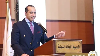 وزير الشؤون النيابية: الشباب هم القوة الرقيقة لمصر وروحها النابضة وأيديها التي تعمل وتبتكر. وزير الشؤون النيابية: الشباب هم القوة الرقيقة لمصر وروحها النابضة وأيديها التي تعمل وتبتكر.