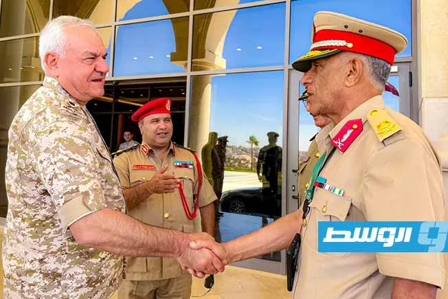 التميمي يستعرض مع رئيس الأركان الأردني سبل تعزيز التعاون العسكري