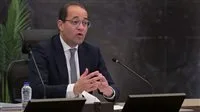 أحمد كوجك يقدم جائزة أفضل وزير مالية لفريق الوزارة: “إنجازنا مشترك”