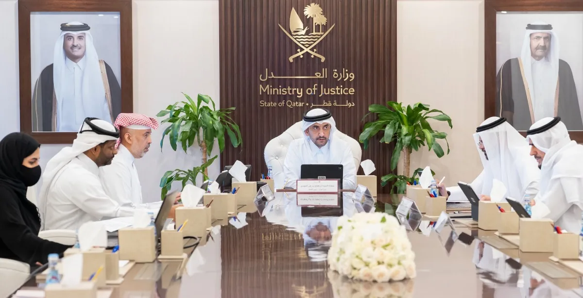 اجتماع لجنة قبول المحامين برئاسة وزير العدل اجتماع لجنة قبول المحامين برئاسة وزير العدل