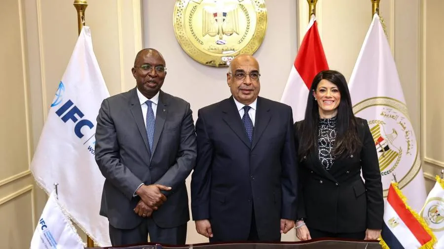 اتفاقية تعاون بين وزارة العدل ومؤسسة التمويل الدولية لإطلاق نظام الإنذار المبكر للمنشآت الصغيرة والمتوسطة اتفاقية تعاون بين وزارة العدل ومؤسسة التمويل الدولية لإطلاق نظام الإنذار المبكر للمنشآت الصغيرة والمتوسطة
