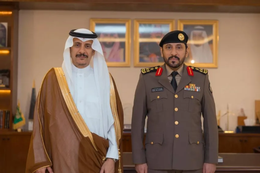 محافظ حفرالباطن يرفع مدير شرطة المحافظة إلى رتبة عميد محافظ حفرالباطن يرفع مدير شرطة المحافظة إلى رتبة عميد