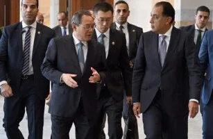 رئيس الوزراء يشيد بالتأثير الحيوي للصين في تعزيز جهود التنمية في مصر