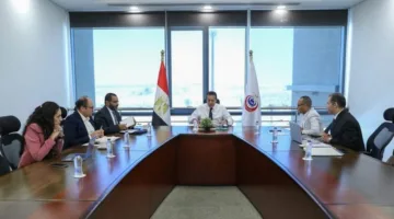 وزير الصحة يناقش توسيع الخدمات الطبية في إطار مبادرة رئيس الجمهورية لتعزيز صحة المرأة