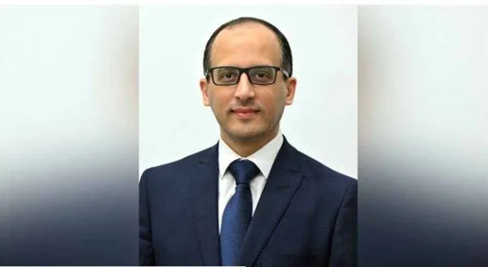 متحدث الحكومة: “ادعاء إشعال حريق في سنترال رمسيس شائعات لا مبرر لها، ولا يوجد عقل في حرق مبنى يمثل ممتلكات الدولة.”