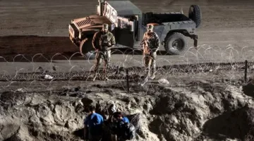 أمريكا تعيد إغلاق حدودها الجنوبية بعد اكتشاف طفيلي يأكل اللحم في شمال المكسيك