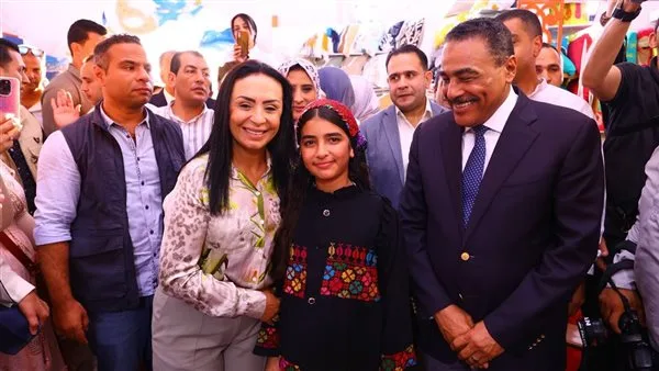 وزيرة التضامن تواصل جولتها في معرض ديارنا للحرف التقليدية والتراثية بالساحل الشمالي وزيرة التضامن تواصل جولتها في معرض ديارنا للحرف التقليدية والتراثية بالساحل الشمالي