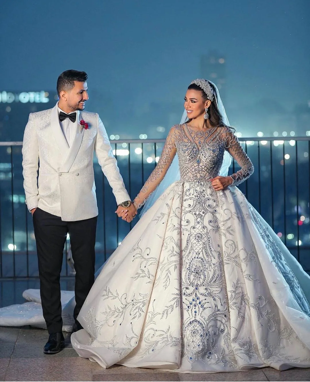 ابننا هو السبب في لم شملنا.. عودة فرح شعبان وعلي غزلان ابننا هو السبب في لم شملنا.. عودة فرح شعبان وعلي غزلان
