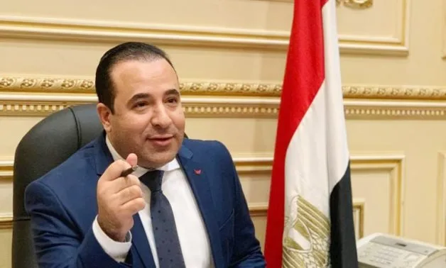 «رئيس لجنة الاتصالات في البرلمان» يوضح لـ«الأسبوع» أسباب نشوب حريق آخر في سنترال رمسيس «رئيس لجنة الاتصالات في البرلمان» يوضح لـ«الأسبوع» أسباب نشوب حريق آخر في سنترال رمسيس