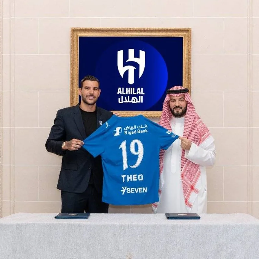 تعاقد الهلال مع الفرنسي ثيو هيرناديز لمدة ثلاث سنوات تعاقد الهلال مع الفرنسي ثيو هيرناديز لمدة ثلاث سنوات