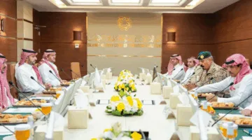 التحالف الإسلامي ومركز الدراسات في هيئة الخبراء بمجلس الوزراء يبرمان اتفاقية تعاون.