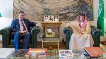 نائب وزير الخارجية يلتقي بسفير المملكة المتحدة بمناسبة انتهاء مهامه في المملكة